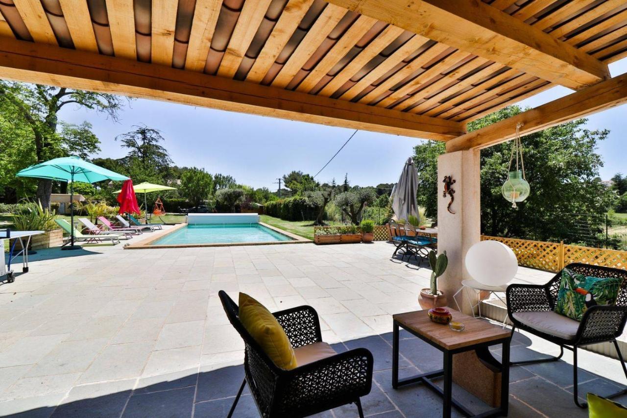 Le Mas De La Calade Bed & Breakfast Aix-en-Provence Exterior photo